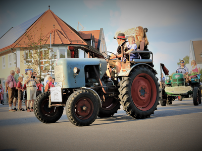 Historischer Traktor | © Riembauer
