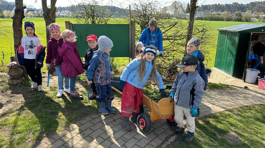 Gartenaktion im Kindernest
