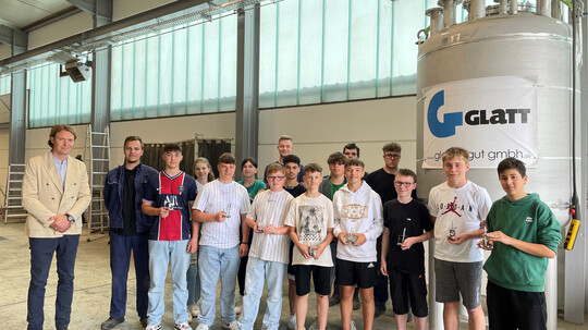 Werkunterricht bei der Firma Glatt