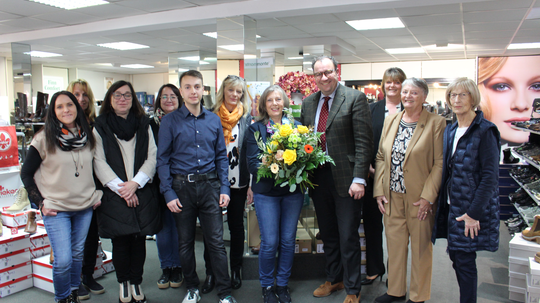 Gratulation: 30 Jahre Schuh Schäffer