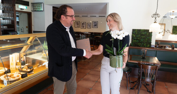 Einjähriges Jubiläum