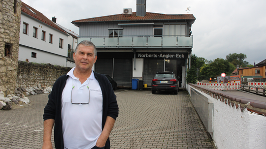 „Norbert’s Anglereck“: Parkplätze vor der Tür