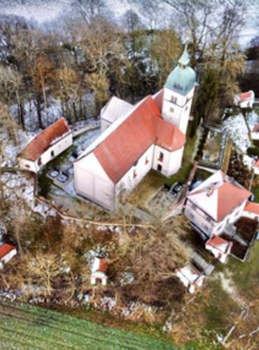 Allersdorfer Wallfahrtskirche Mariä Himmelfahrt von oben